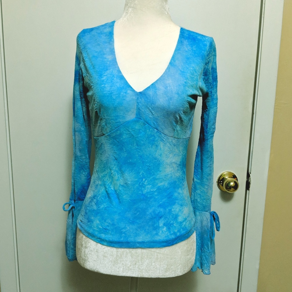 90's Vintage bell sleeve mesh top blue tie dye